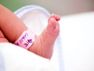 Baby in levensgevaar na mogelijke mishandeling. Parket start onderzoek