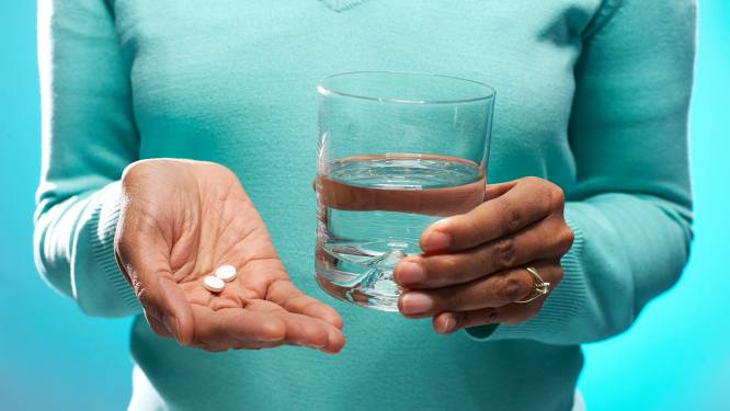 Moeite met pillen slikken? Dan kan dit simpel trucje je weleens helpen