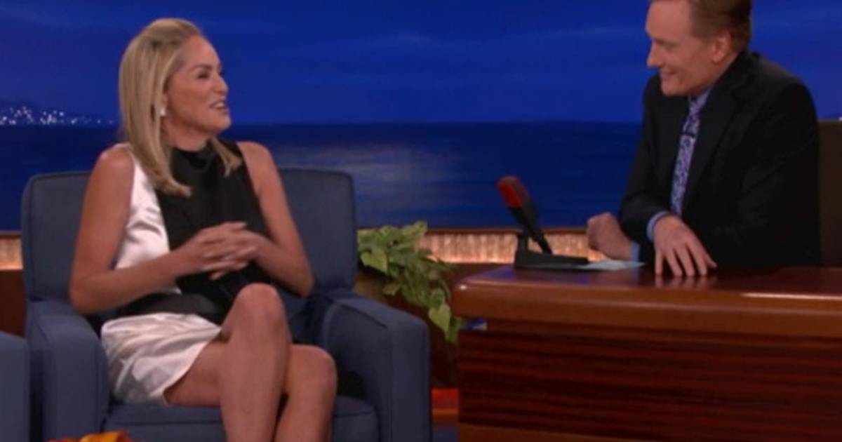 Quand Sharon Stone rejoue la scène de &quot;Basic Instinct