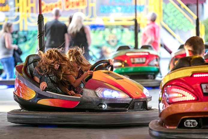 Botsauto's, die blijven wel op de kermis van Galder, om de jeugd te behouden.