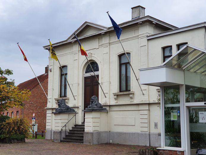 Het gemeentehuis van Kalmthout.