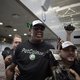 Oud-basketballer Rodman weer naar Noord-Korea 'om iets gedaan te krijgen'