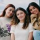 ASMR-sensatie Nanou en tiktokkers Nour en Fatma: ‘Mama heeft al eens een dickpic onderschept. Ik ben 15 jaar, hè’