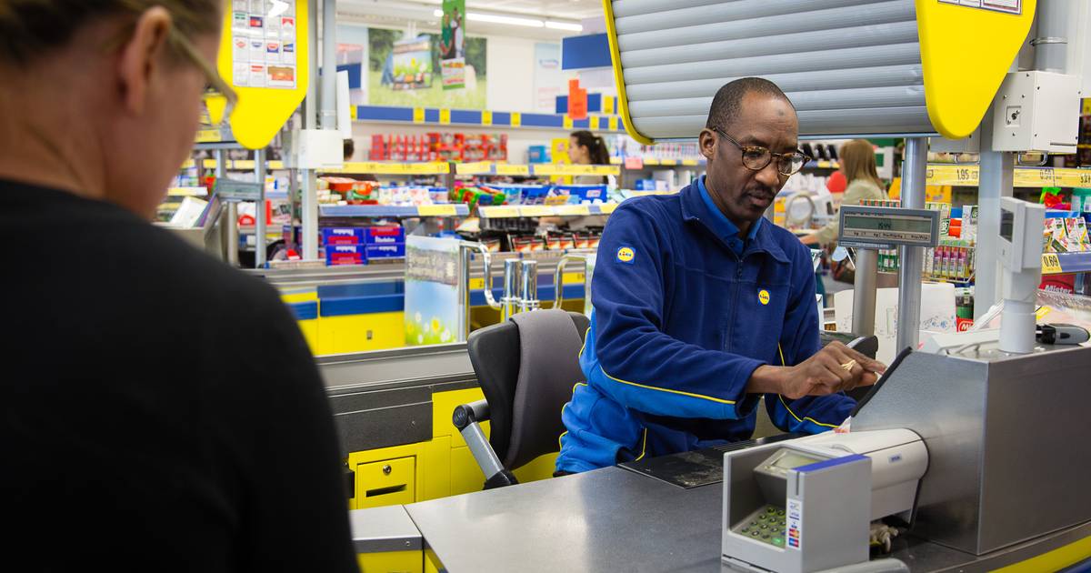 Lidl voert dan toch zelfscankassa's in