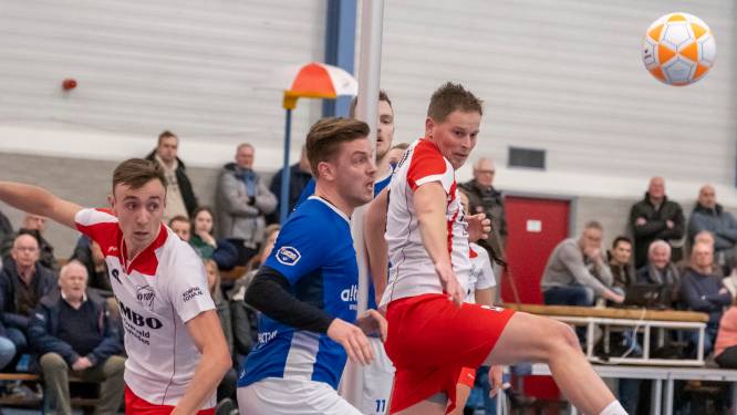 TOP zet grote stap naar lijfsbehoud, record voor Jurgen Janse