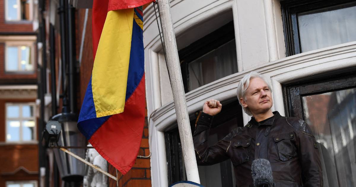 CIA accusata di aver spiato l’avvocato Julian Assange |  All’estero