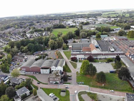 Gemeente Hof van Twente wil financiële overschotten opvang Oekraïners investeren in tijdelijke woningen