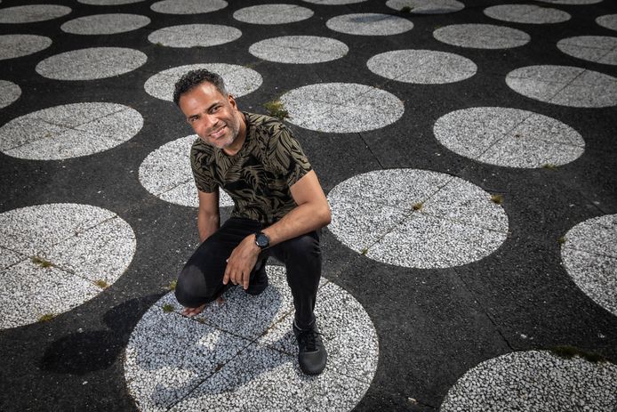 Stappen deed Jeffrey Spalburg bij Rootie Tootie, ’t Pleintje, De Appel, Innocent en Populair – de voorganger van De Nul. „Vergeet niet: Hengelo had een heel leuke, alternatieve jeugdcultuur.”