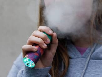 RIVM adviseert saaie e-sigaretten: jongeren zien vapes nu als mode-item