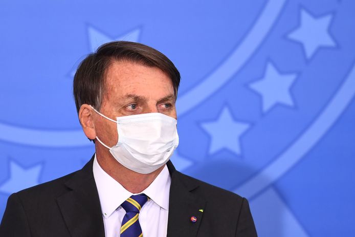 Profielen van aanhangers van de Braziliaanse president Jair Bolsonaro zijn op last van het Hooggerechtshof door Facebook geblokkeerd.