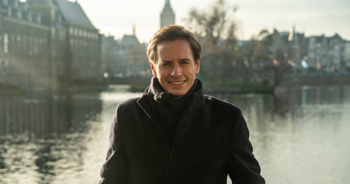 laurens dassen zit aan tafel met mark rutte ik heb nog niet eens tijd gehad om op alle berichtjes te reageren kempen ed nl