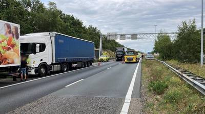 Ongeluk met twee vrachtwagens op A58 bij Ulvenhout