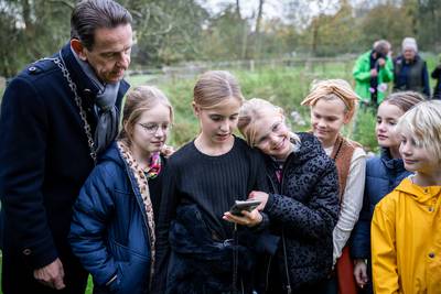 Ontdek de vervolgingen van toen: heksenjacht geschiedenis komt tot leven voor jonge speurders