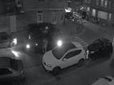 Politieachtervolging eindigt in crash, inzittenden vluchten