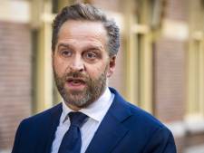 OMT bezorgd om coronarecords, cruciale week op komst: ‘Houd je aan de basisregels’
