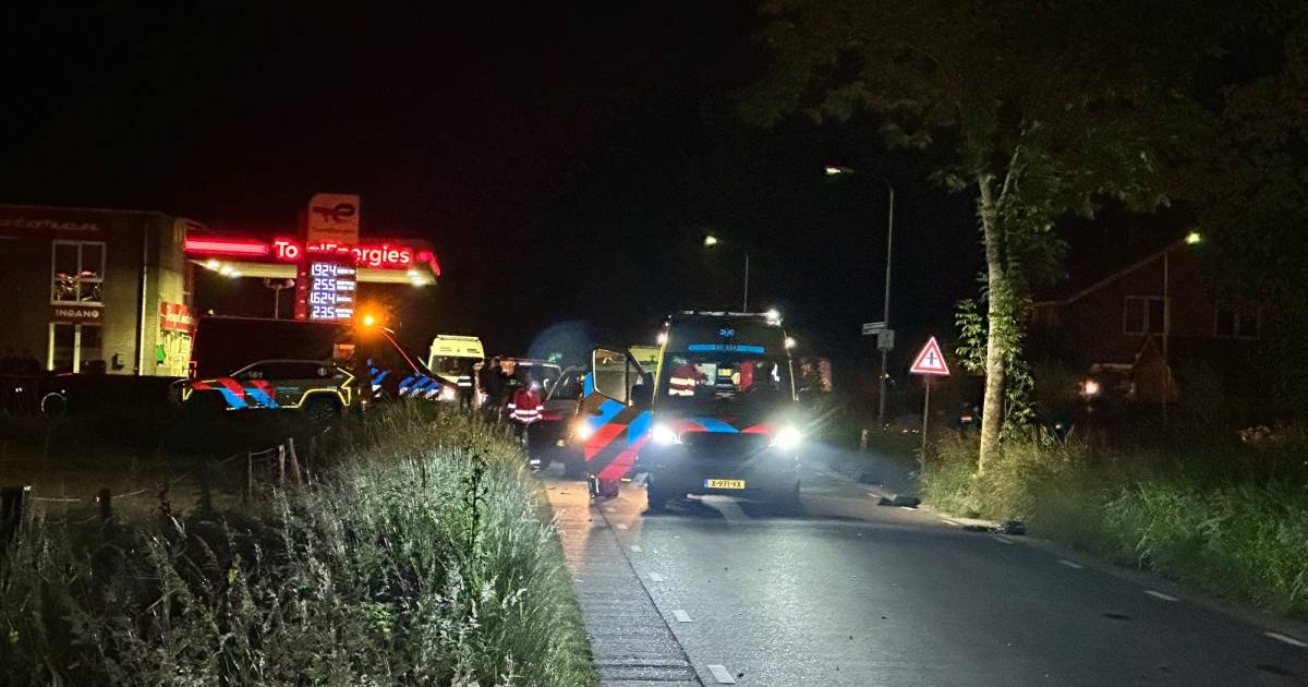 Fietser ernstig gewond na aanrijding met auto, automobilist gevlucht.