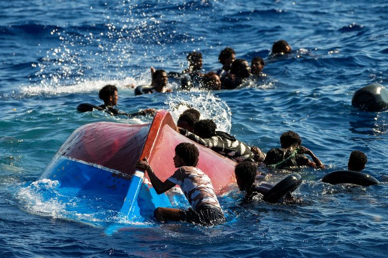 Controversia tra Francia e Italia sull’immigrazione Il ministro definisce la Meloni “incapace di risolvere i problemi”