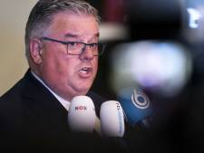 ‘Walgelijk en onacceptabel’: wethouders protesteren tegen afbeelding burgemeester Bruls op demonstratieposter