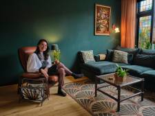 Elize (24) heeft ouderwetser interieur dan haar oma’s: ‘Woonboulevard? Ga liever naar de kringloopwinkel’