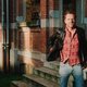 Tom Barman: ‘‘Touch my skin’ verwijst naar de fout die ik tijdens de wake voor mijn vader heb gemaakt: ik heb hem aangeraakt’