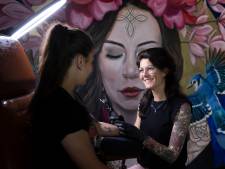 Bakelse Lizzy wil het liefst kunstzinnige tatoeage zetten die ‘bij iemands genen past’ 