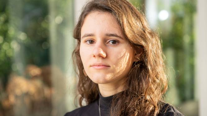 Zutphense Angela (20) groeide op in Albanees kindertehuis: ‘Met mijn studie hier, wil ik mensen daar blij maken’