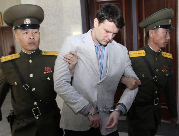 Otto Warmbier is in juni 2017, net nadat hij werd vrijgelaten door Noord-Korea, overleden aan de gevolgen van ernstige hersenschade. Hij zat al van januari 2016 in de cel in het land.