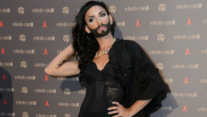 Bebaarde Conchita Wurst Mensen Aan Het Denken Zetten Eurovisiesongfestival Hln Be