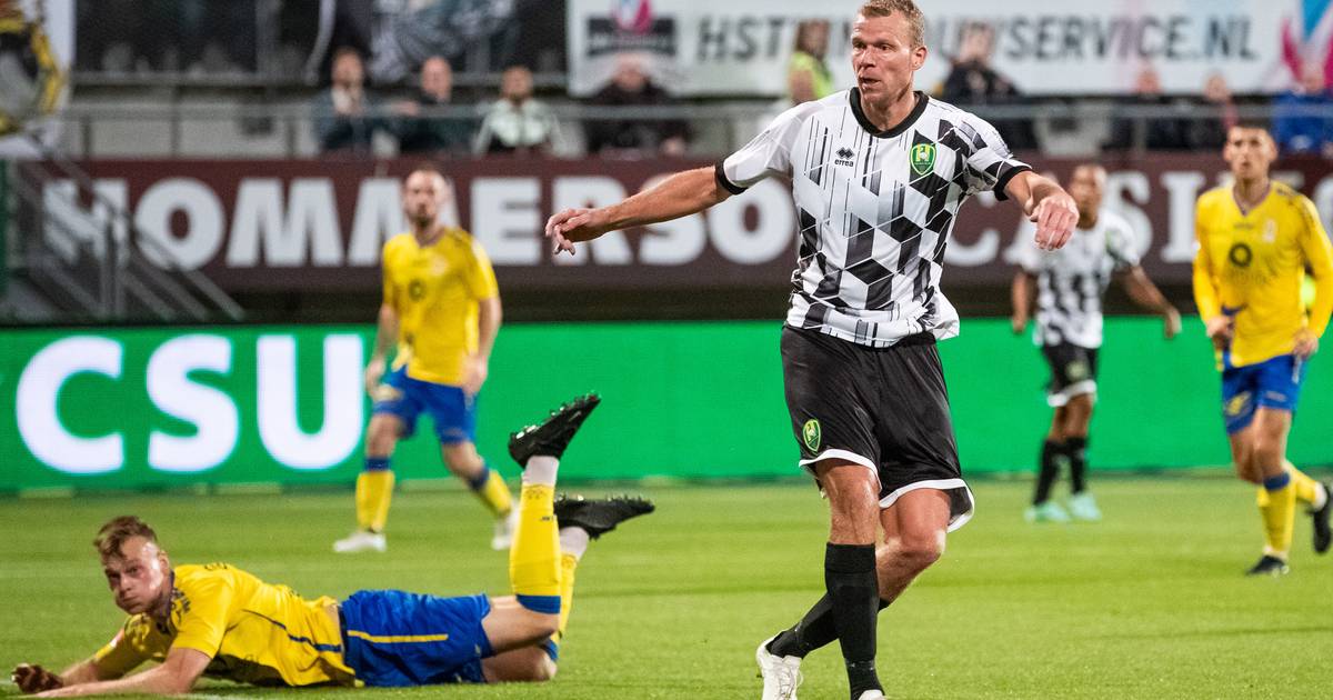 Henk Veerman schiet ADO Den Haag naar moeizame zege op tien man Top Oss