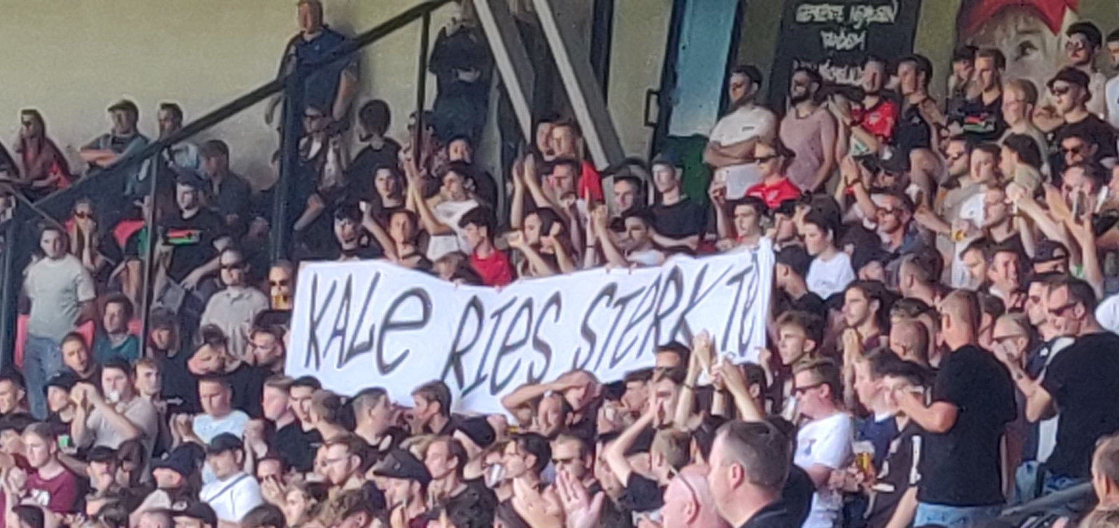  Zondag Zag Ik Het Spandoek Van Legio Bij NEC Toen Ik De Wedstrijd Op 
