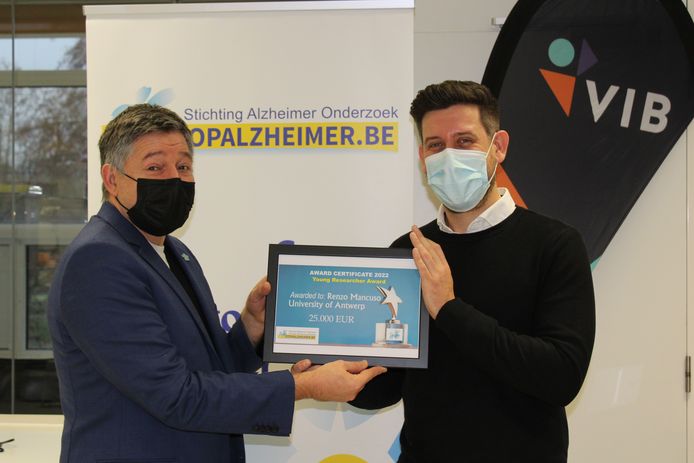 Renzo Mancuso sleept de Young Researcher Award in de wacht.