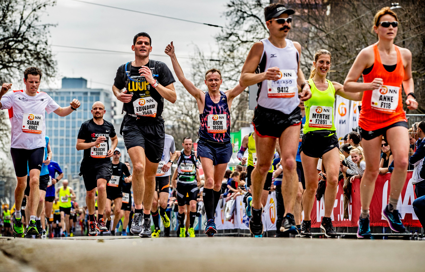 Startbewijzen Marathon van Rotterdam in twee uur volledig uitverkocht