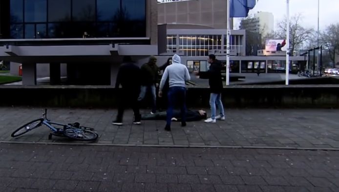Een reconstructie van de mishandeling in Nijmegen.