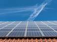 Nu ook zonnepanelen op gemeentehuis: “Dat zal ons 35 procent besparen op totale verbruik”