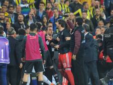 Besiktas weigert restant gestaakte derby met 'Fener' te spelen