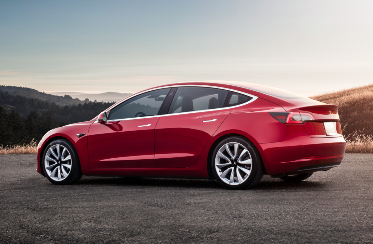 Tesla model 3 длина