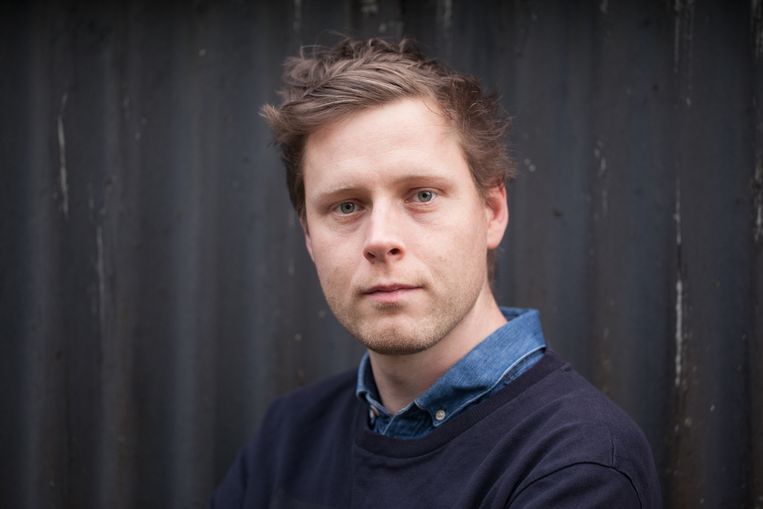 Max Porter is een van de schrijvers die live optreden in Utrecht. Beeld Lucy Dickens