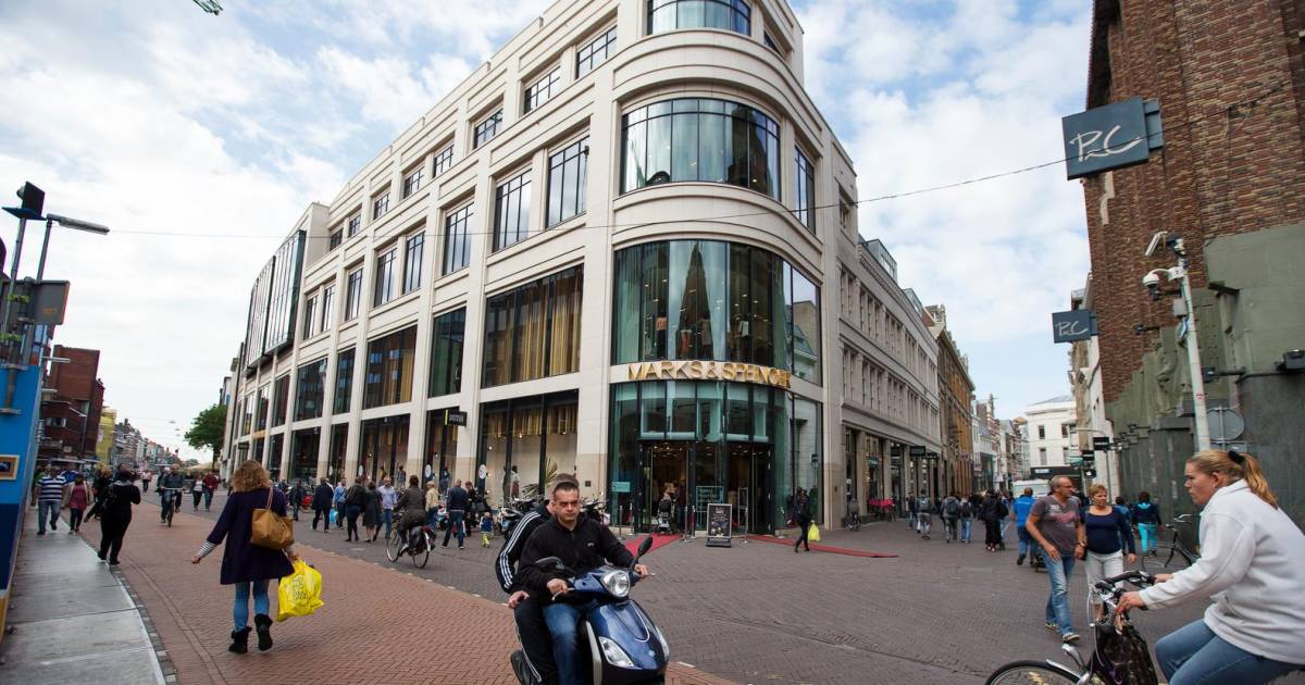 Supertrash Opent Outlet Store In Grote Marktstraat Den Haag Ad Nl Goods are sold with discounts in this outlet. supertrash opent outlet store in grote