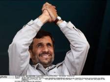 Mahmoud Ahmadinejad remporte la présidentielle en Iran