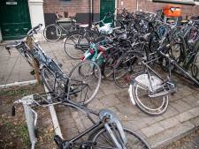 Waarom Nijmegen moest stoppen met het verwijderen van hinderlijke fietsen