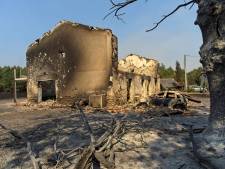 Incendies en France: la pluie apporte un répit dans la lutte contre “Landiras 2”, le feu en forêt de Brocéliande est fixé
