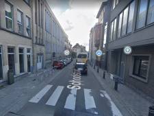 8 dagen rijverbod én boete voor gestresseerde vader die huilende zoon op 1 september afzet aan nieuwe school