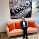Ursula von der Leyen laat zich niet zomaar fotograferen als zij vriendelijk lachend de  radicaal-rechtse premier van Italië belt