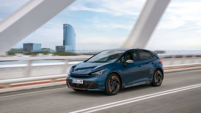 Zo rijdt de Cupra Born: ‘brutale broertje’ van de VW ID.3 is braver dan hij lijkt