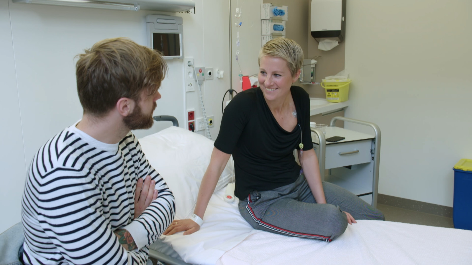 Tim Hofman presenteert Over Mijn Lijk 'Niet steeds denken ah, wat zielig’ Foto AD.nl