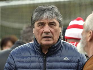 Antwerp-icoon en voetbalvader Ratko Svilar: “Mourinho wil Mile per se houden en zegt dat hij zijn kans zal krijgen”