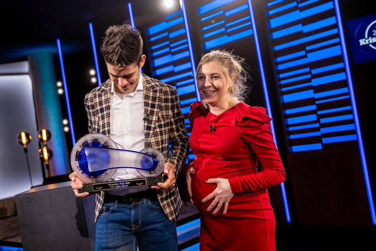 Wout Van Aert En Sarah De Bie Verwelkomen Zoontje Georges De Morgen