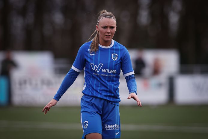 Fleur Pauwels maalde in het middenveld heel wat kilometers af en hielp Genk aan een meer dan verdiende puntendeling.