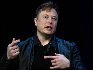 Elon Musk schakelt zijn satellietnetwerk Starlink in voor Oekraïne