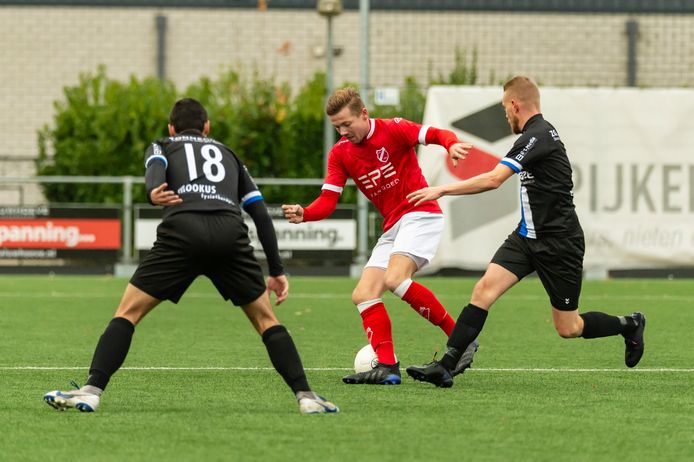 Stefan Jansen van Hierden in actie tegen KHC.